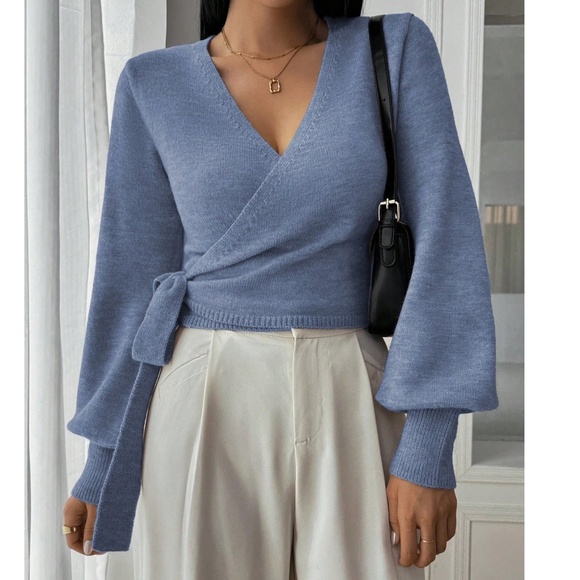 Cozy Solid V neck Wrap Side Tie Knit Cropped Sweater Top - Picture 3 of 7